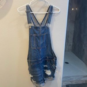 Overall shorts